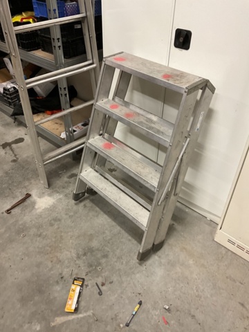 1406775-10 Japansk beskärningsstege & trappstegar