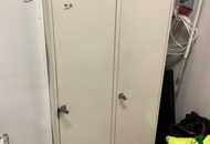 1406790 2 st. omklädningsskåp