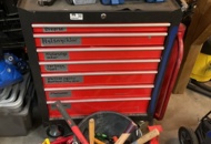 1406802 Tool trolley with various tools