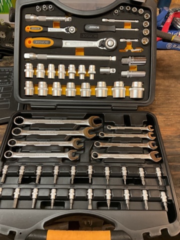 1406810-1 Iron Side Tool Set