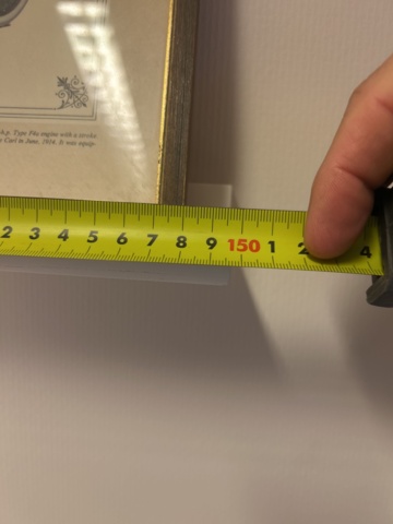 1423695-19 Samling med diverse kontorsmöbler och datorskärmar