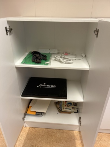 1423696-4 Förvaringsskåp 4 st med hyllor