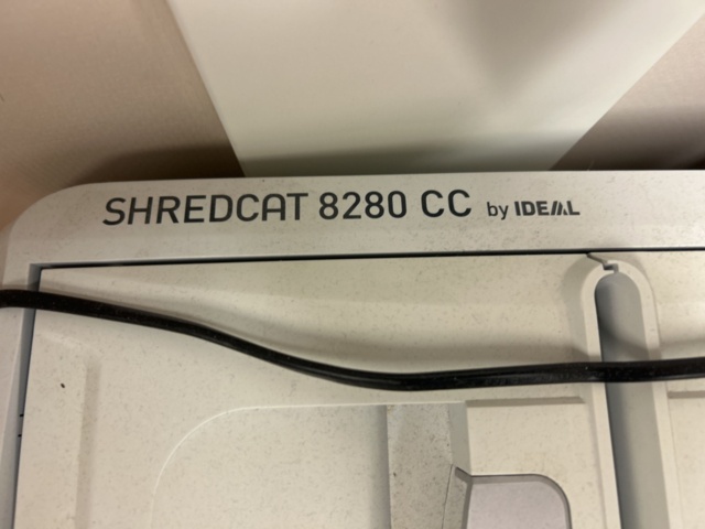 1423698-3 Dokumentförstörare - Shredcat 8280 CC by IDEAL