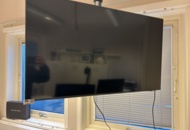 1423699 Bildskärm 43" med takfäste - Samsung S43AM700UU