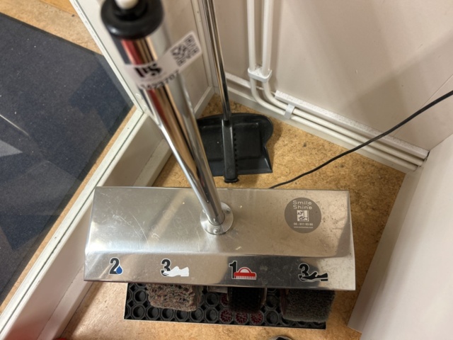 1423707-3 Skoputsmaskin - Heute P72 AL