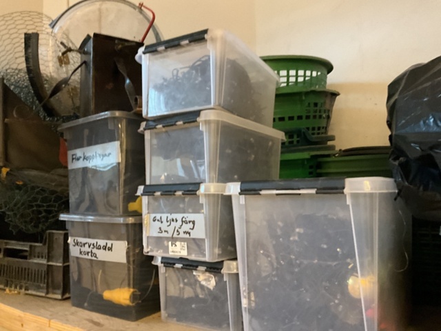 1406827-9 Parti med planteringsjord mm