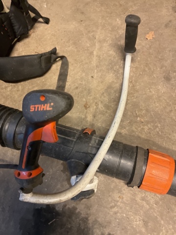 1406833-7 Lövblås STIHL  BR 700