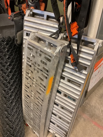 1406851-4 2 st vikbara ramper