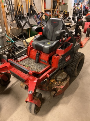 1406880-2 Gräsklippare TORO  Z Master 4000   112 tim