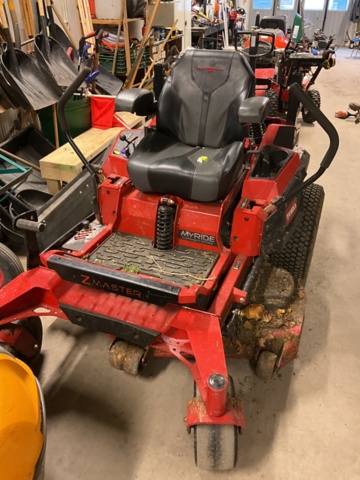 1406880-3 Gräsklippare TORO  Z Master 4000   112 tim