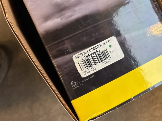 1409386-11 Lot with accessories in the category - three-wheeled motorcycles (Ryker)