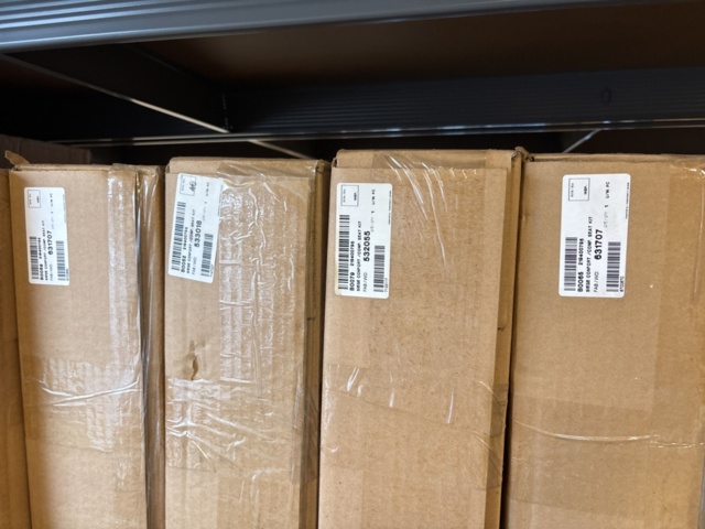 1409386-25 Lot with accessories in the category - three-wheeled motorcycles (Ryker)