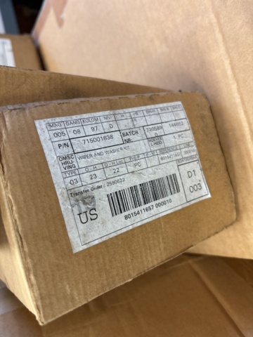 1409387-18 Lot with various spare parts/components - ATV/SSV