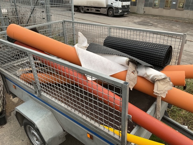 1406891-12 Grill trailer Respo