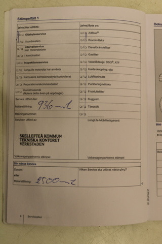 1416713-105 Volkswagen Touran 5-sätes 1.4 TGI EcoFuel DSG. 2013