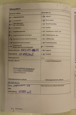 1416713-113 Volkswagen Touran 5-sätes 1.4 TGI EcoFuel DSG. 2013