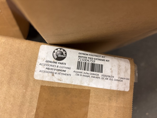 1409387-28 Lot with various spare parts/components - ATV/SSV