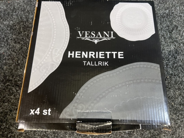 1457780-4 Tallrikar, glas & underlägg