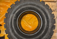 1321221 Truck tires 2 Marangoni Eltor 5.00-8/3.00 solid