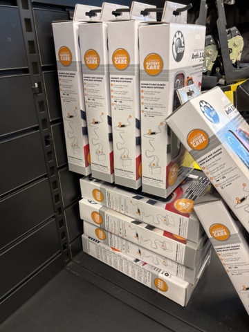 1409387-41 Lot with various spare parts/components - ATV/SSV