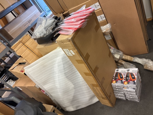 1409387-1 Lot with various spare parts/components - ATV/SSV