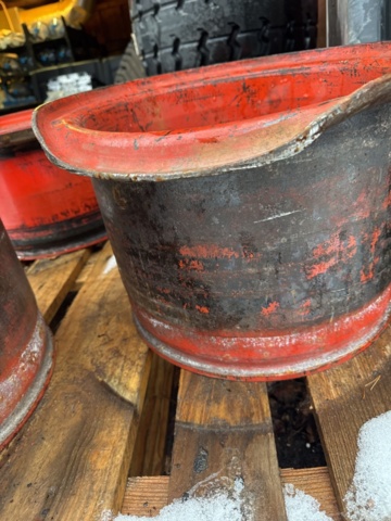 1321223-4 Truck rims 4pcs