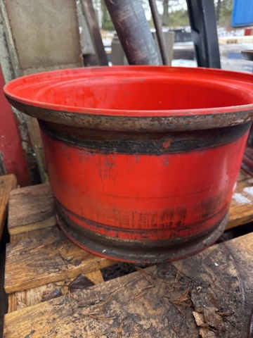 1321223-6 Truck rims 4pcs