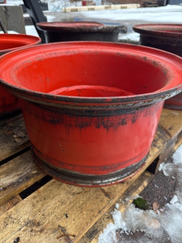 1321223-7 Truck rims 4pcs