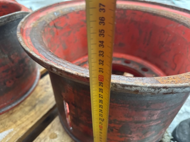 1321223-9 Truck rims 4pcs