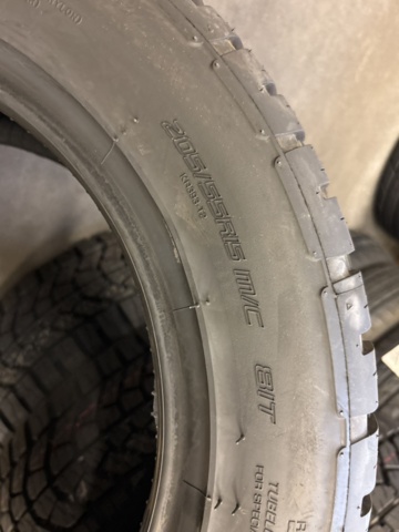 1409386-38 Lot with accessories in the category - three-wheeled motorcycles (Ryker)