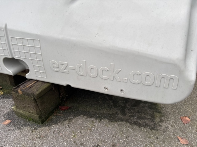 1409389-11 Lot of floating docks x7 units - EZ Dock