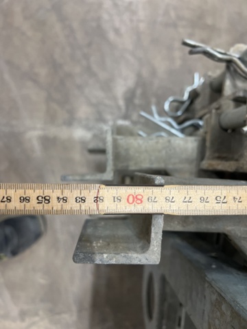 1457787-13 Delar till byggställning