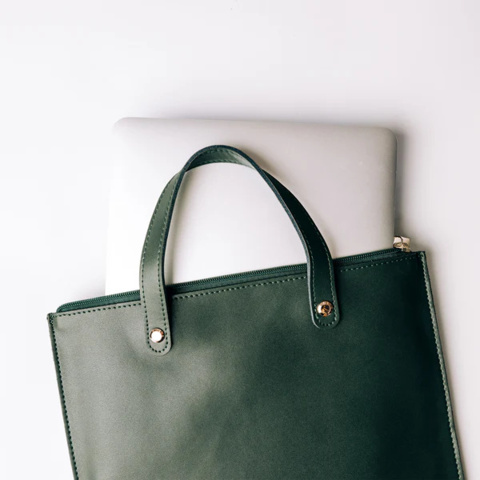 1457928-4 Computer bag – Galio of Sweden Bergamo, genuine leather, forest green