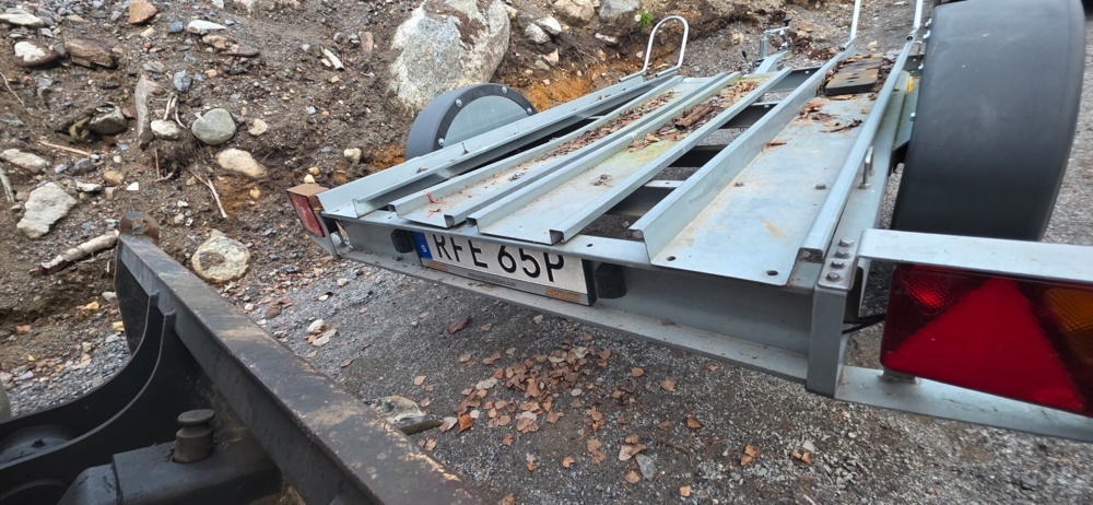 1320013-2 Släpkärra Neptun pm2