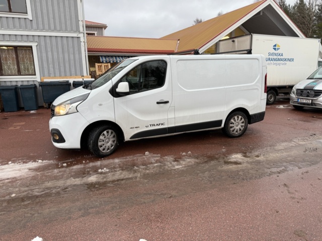1351999-2 Renault Trafic Skåpbil 2.9t 1.6 dCi Manuell, 120hk, 2016