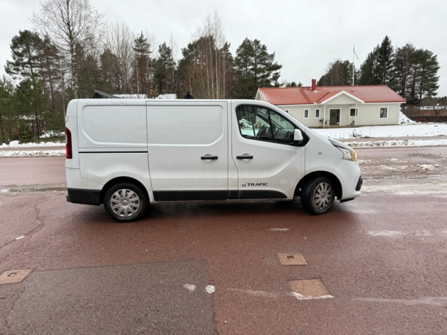 1351999-6 Renault Trafic Skåpbil 2.9t 1.6 dCi Manuell, 120hk, 2016
