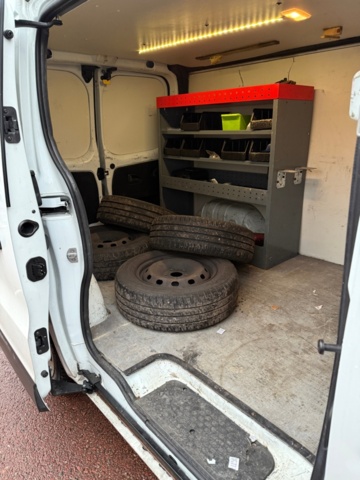 1351999-21 Renault Trafic Skåpbil 2.9t 1.6 dCi Manuell, 120hk, 2016