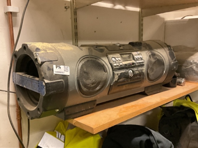 1406897-2 Musikspelare JVC