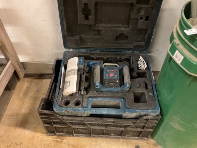 1406904-1 Laser GRL400H with stand Bosch