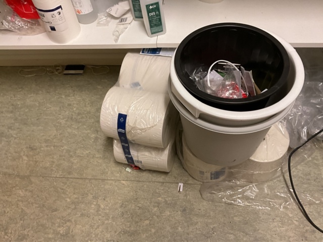 1406918-10 Allt i rummet - diverse kontorsmaterial