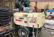 1460088 Belysningstorn Dieseldrivet TOWER LIGHT VB-9 På ett rullande chassie