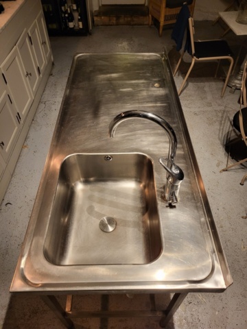 1407992-3 Stainless steel sink with bowl & mixer, 160 cm