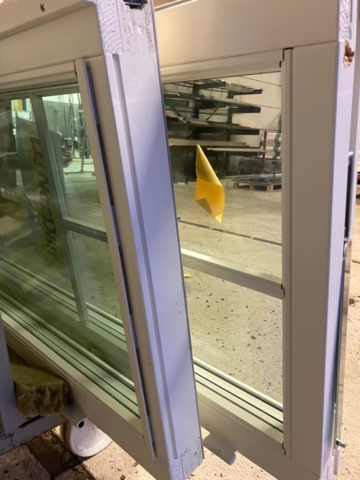 1460146-2 2 st Nordan Tanum parfönsterdörrar (vänster + höger), helglasade – transportskadade