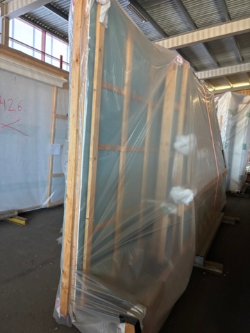 1460147-2 Carport med förråd – komplett stomme, ej monterad (ca 30 m²)