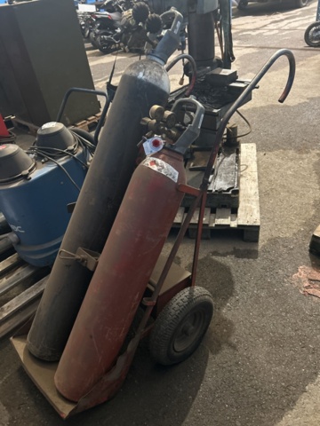 1454767-1 Welding trolley