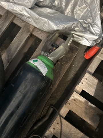 1454767-7 Welding trolley