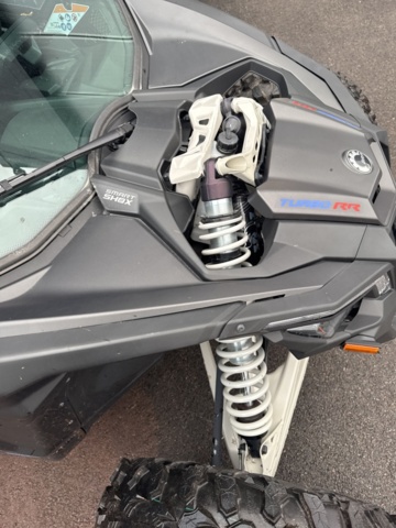 1321232-37 Terrängfordon med vinsch - Can-Am Maverick X RS Turbo RR 200hk -2023