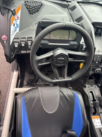 1321232-31 Terrängfordon med vinsch - Can-Am Maverick X RS Turbo RR 200hk -2023