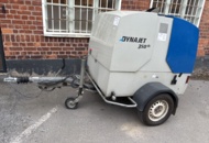 1409393 Högtryckstvätt på släp med tillbehör - Dynajet 350th