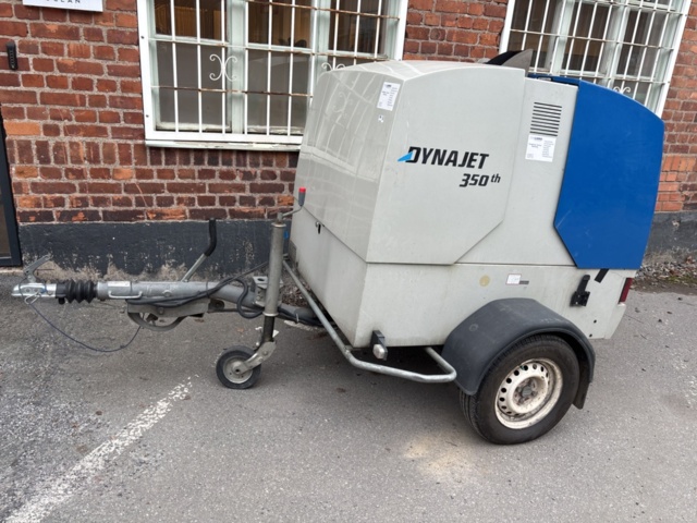 1409393-1 Högtryckstvätt på släp med tillbehör - Dynajet 350th